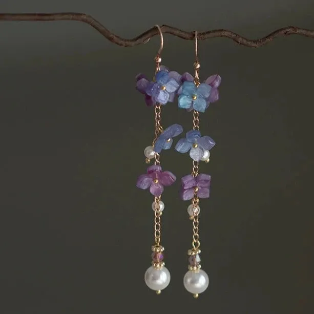 Dangle Earrings: Iridescent