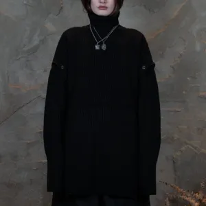 Detachable-sleeve turtle neck knit black