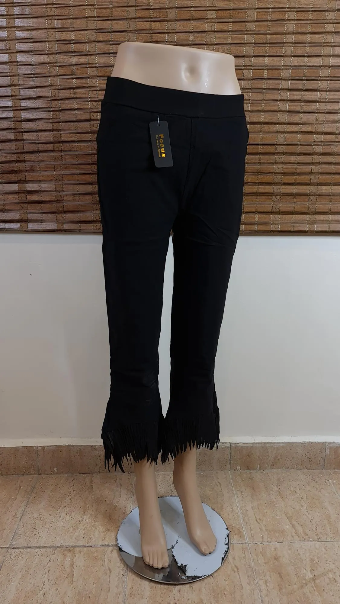 Style On Stretchable Pants